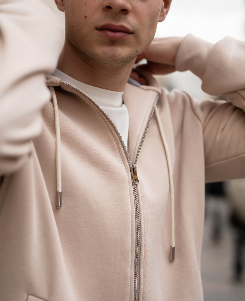 BEIGE CASUAL SUIT WITH HOOD