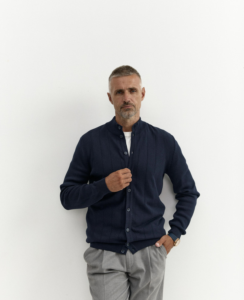 NAVY BLUE BUTTONED CARDIGAN