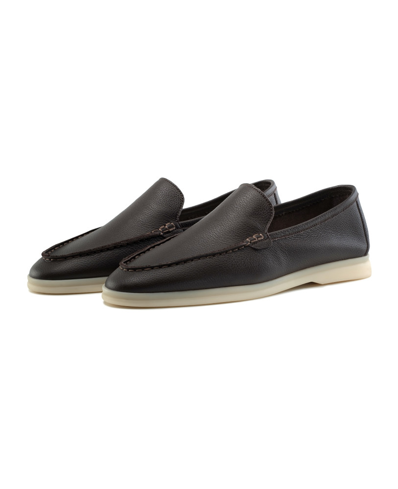 LEATHER LOAFERS BROWN