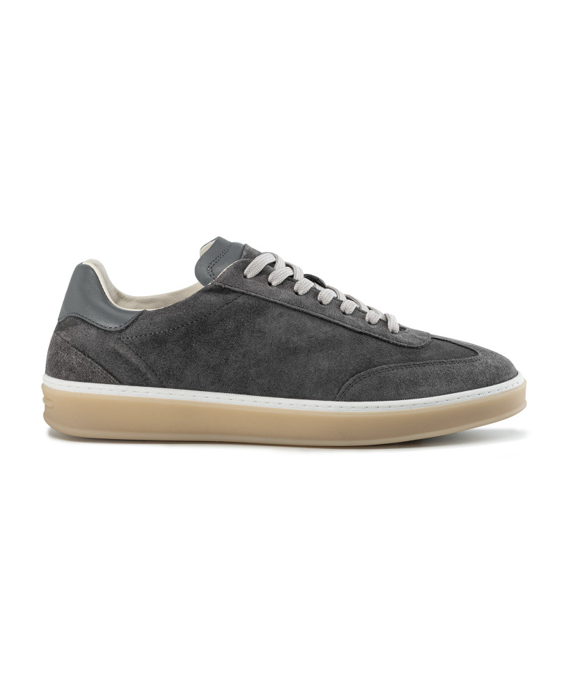GREY SUEDE SNEACKERS