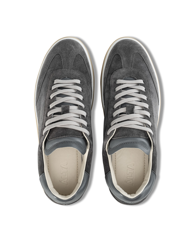 GREY SUEDE SNEACKERS