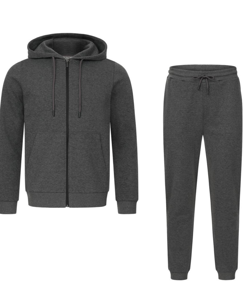 TENOR SUIT WITH A HOOD