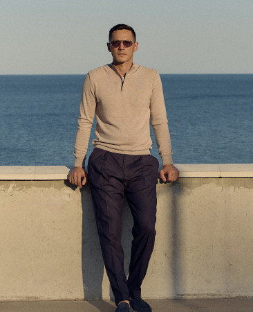 DARK NAVY PANTS