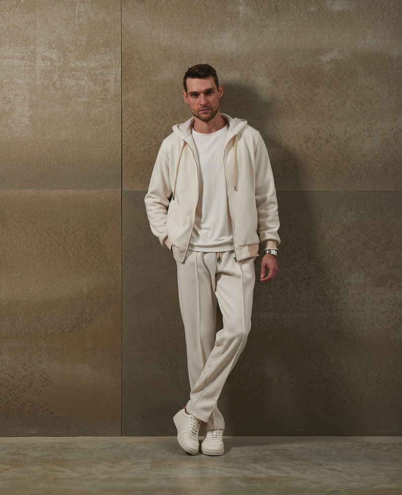 Traveler wool suit with hood